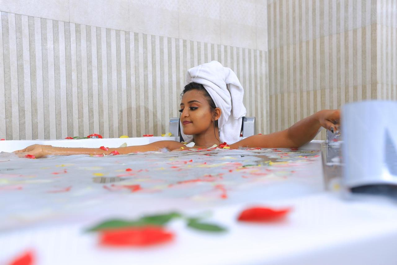 Unison Hotel And Spa بحر دار المظهر الخارجي الصورة