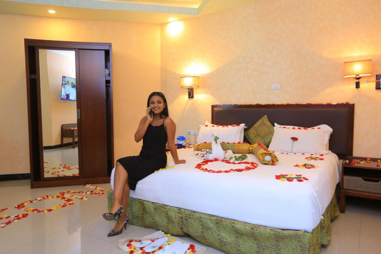 Unison Hotel And Spa بحر دار المظهر الخارجي الصورة
